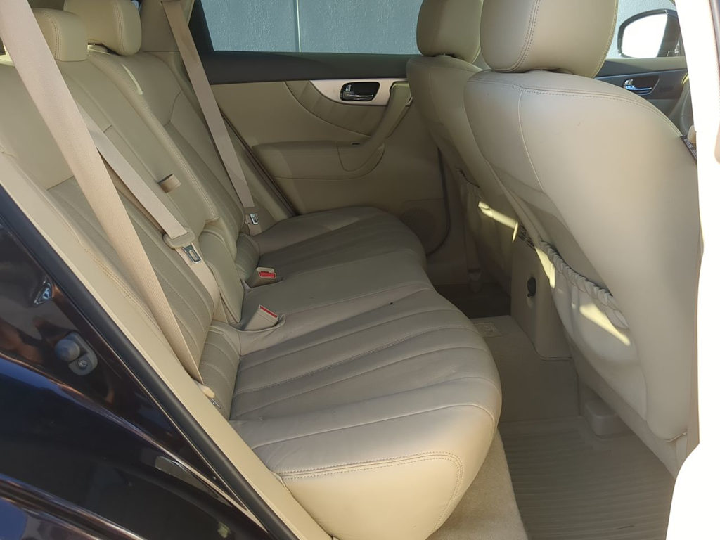 Thumbnail: 2015 INFINITI QX70 - 29