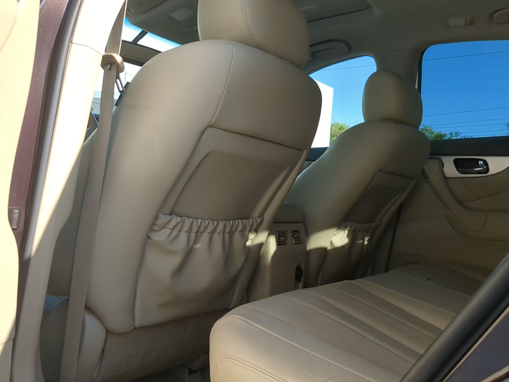Thumbnail: 2015 INFINITI QX70 - 13