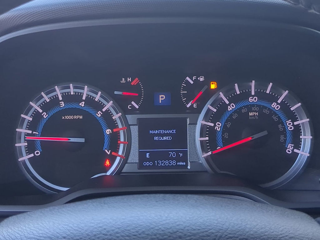 Thumbnail: 2016 Toyota 4Runner - 16