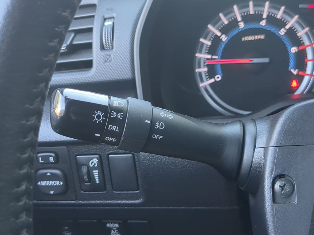 Thumbnail: 2016 Toyota 4Runner - 32