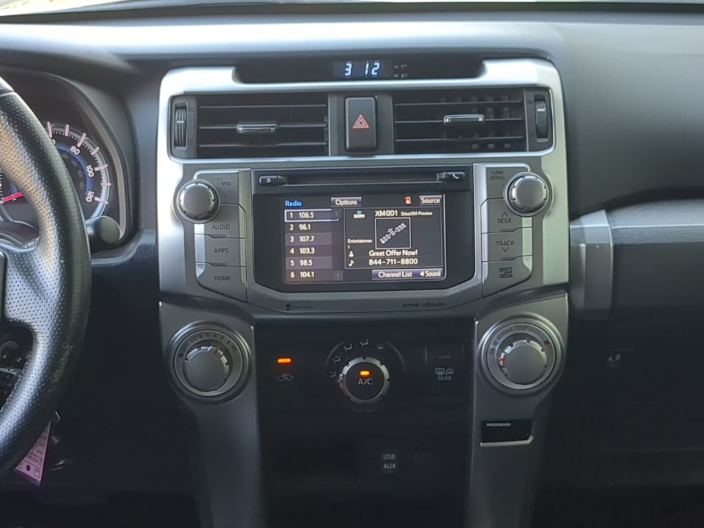 Thumbnail: 2016 Toyota 4Runner - 14