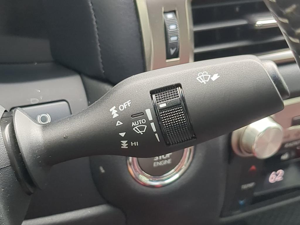 Thumbnail: 2019 Lexus GS - 16