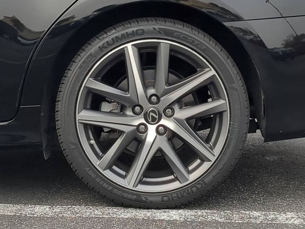 Thumbnail: 2019 Lexus GS - 8