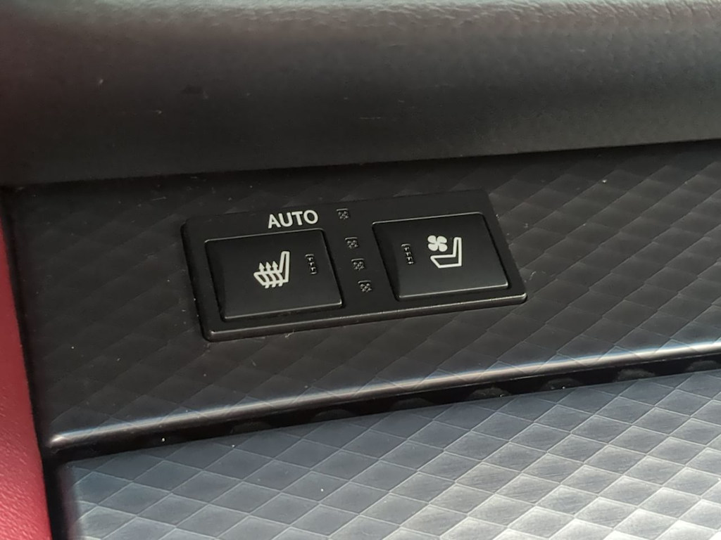 Thumbnail: 2019 Lexus GS - 41