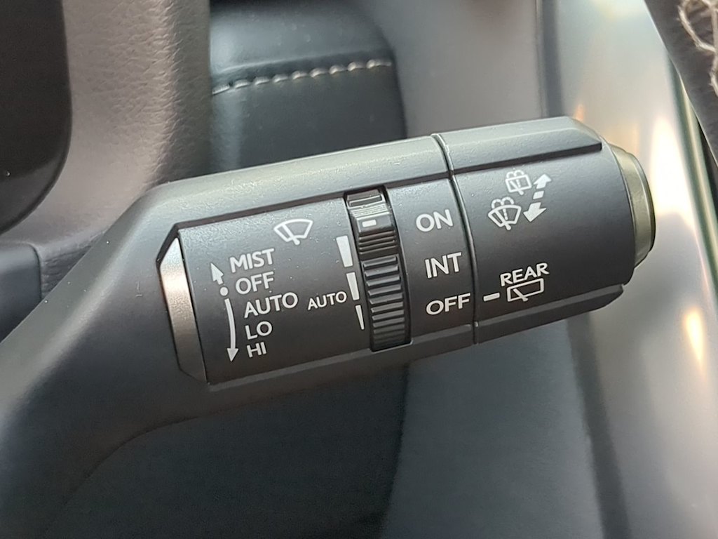 Thumbnail: 2025 Lexus ES - 33