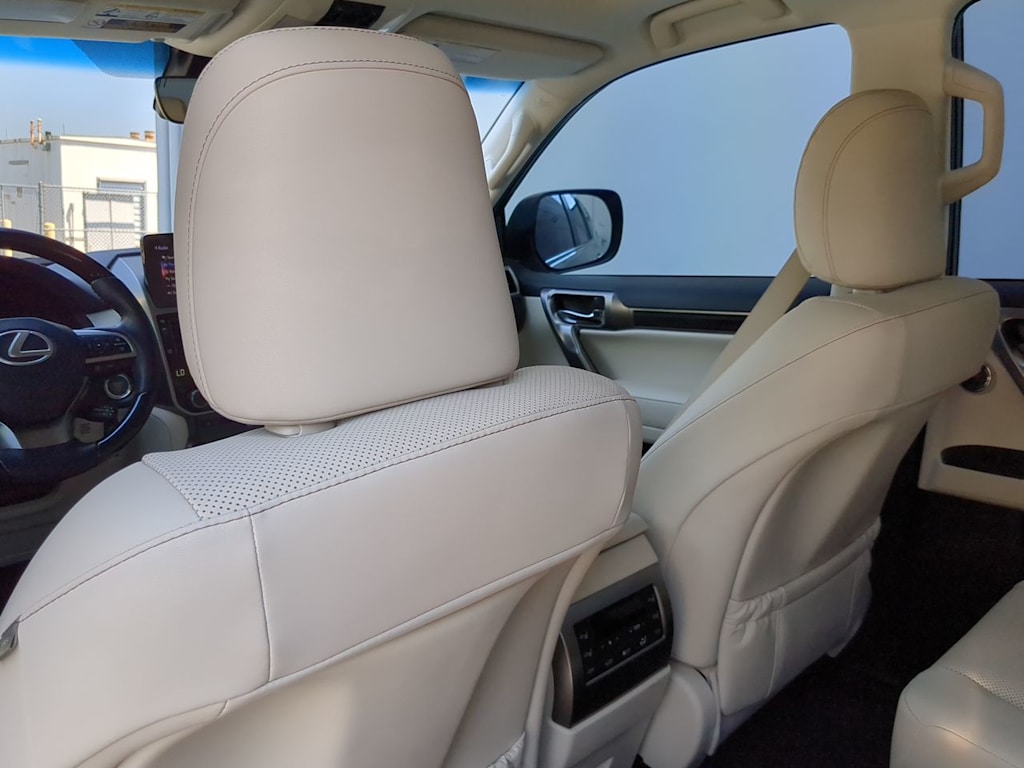 2023 Lexus GX 460 12