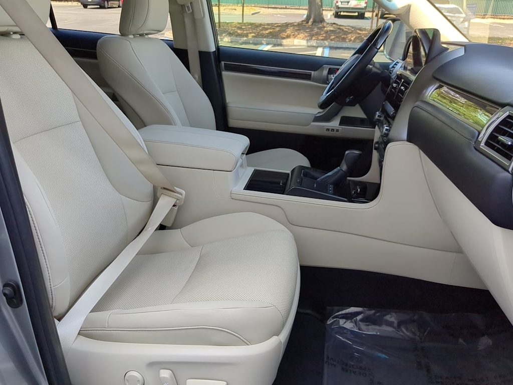 2023 Lexus GX 460 31