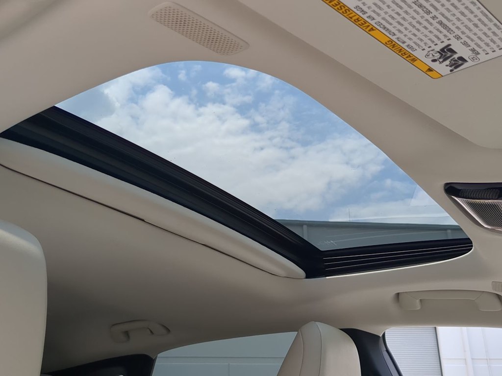 Thumbnail: 2023 Lexus RX - 29