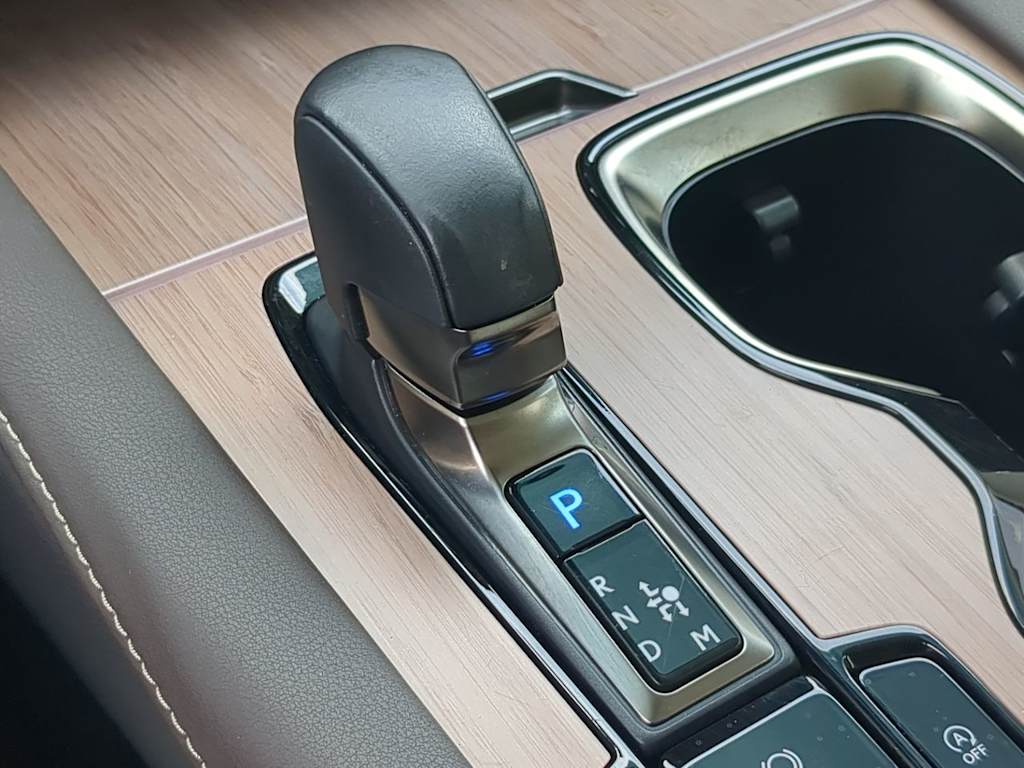 Thumbnail: 2023 Lexus RX - 16