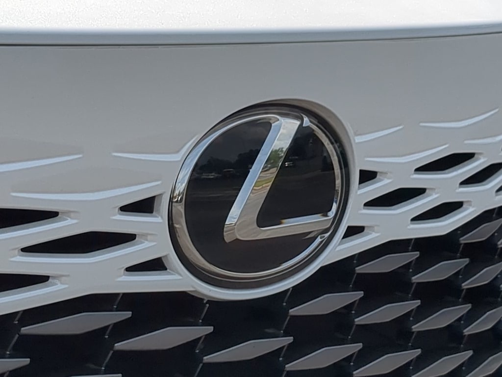 Thumbnail: 2023 Lexus RX - 7