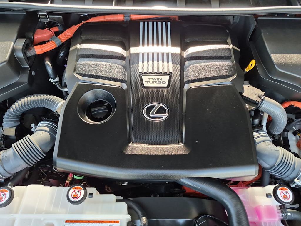 Thumbnail: 2025 Lexus ES - 9