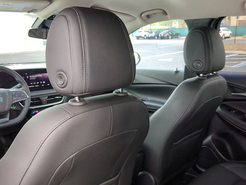 2024 Buick Encore GX Sport Touring 12