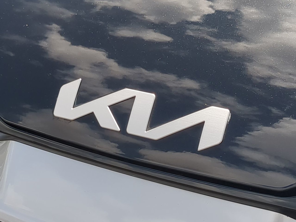 Thumbnail: 2023 Kia Sportage - 23