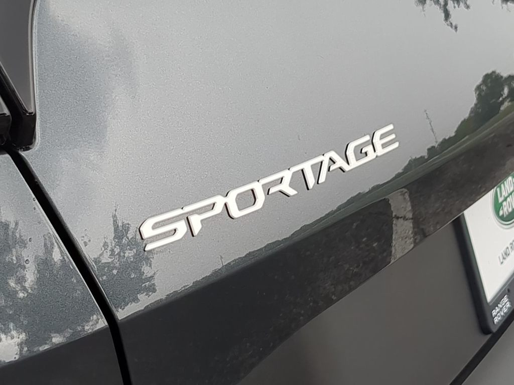 Thumbnail: 2024 Kia Sportage - 25
