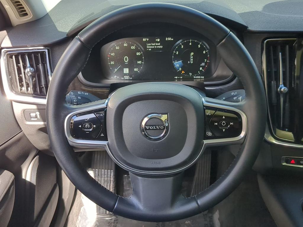 Thumbnail: 2018 Volvo S90 - 13