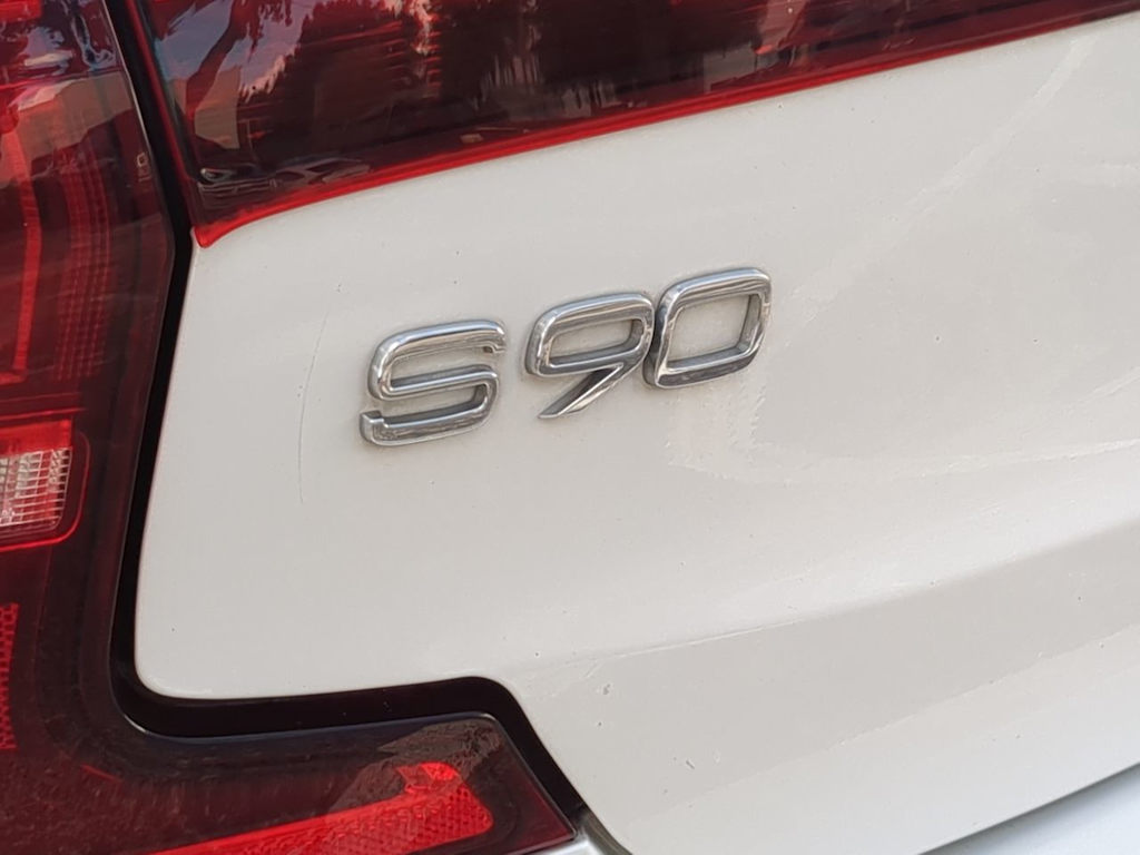 Thumbnail: 2018 Volvo S90 - 23