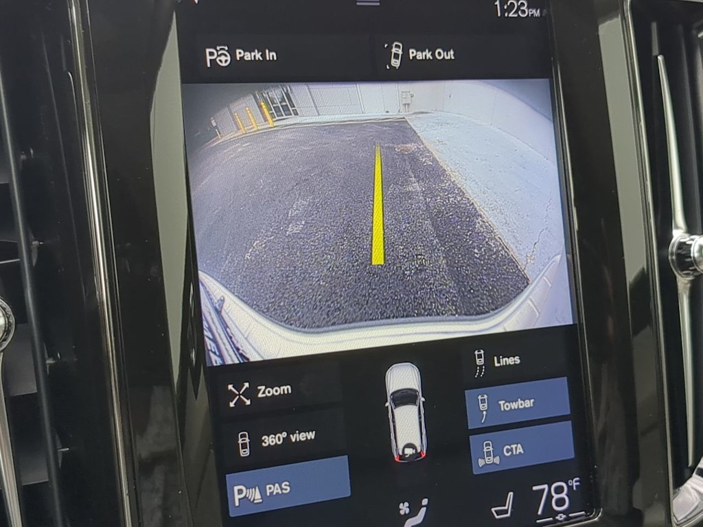 Thumbnail: 2019 Volvo XC60 - 36