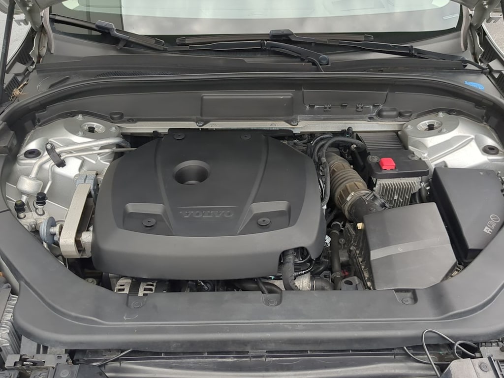 Thumbnail: 2019 Volvo XC60 - 8