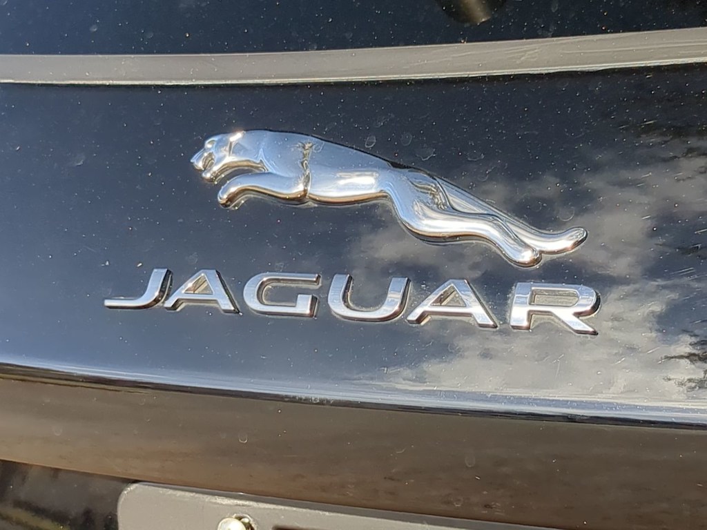 2020 Jaguar F-Pace Prestige 7