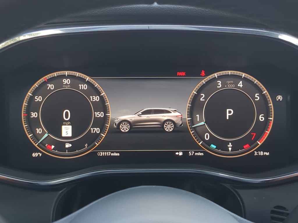 Thumbnail: 2024 Jaguar F-Pace - 16