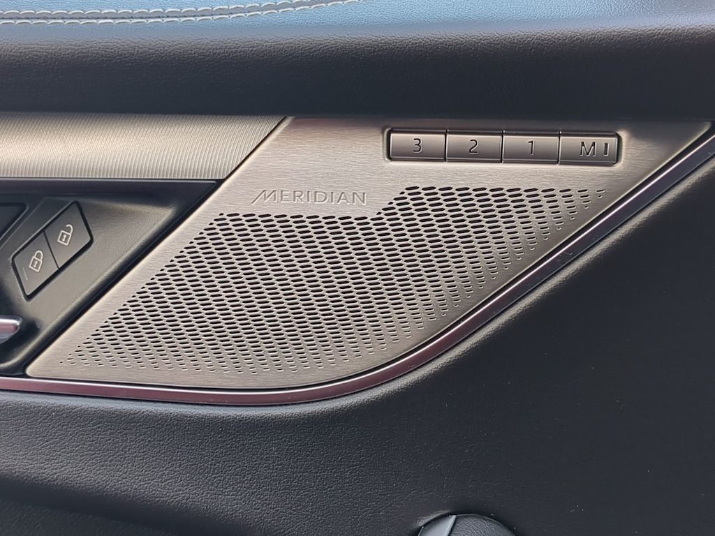 Thumbnail: 2024 Jaguar F-Pace - 19