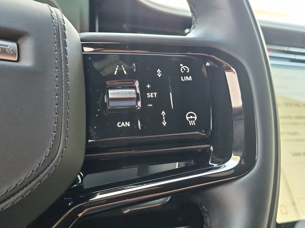 Thumbnail: 2026 Land Rover Range Rover Sport - 27