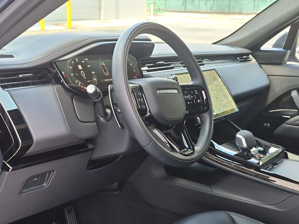 Thumbnail: 2026 Land Rover Range Rover Sport - 2