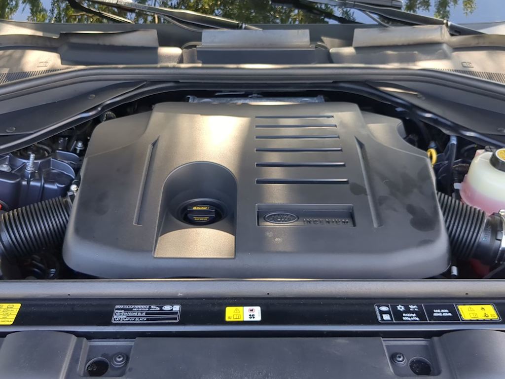Thumbnail: 2025 Land Rover Range Rover Sport - 9