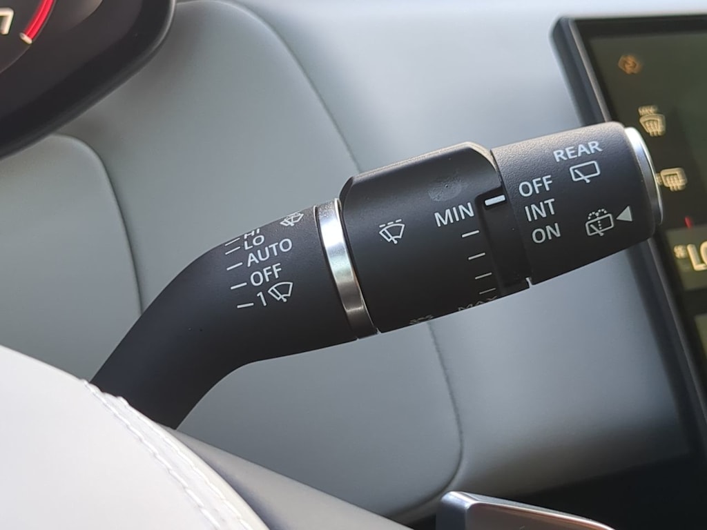 Thumbnail: 2025 Land Rover Range Rover Sport - 30