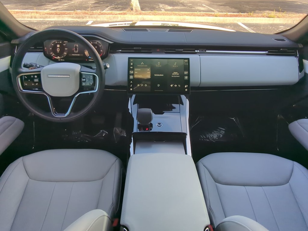 Thumbnail: 2025 Land Rover Range Rover Sport - 8