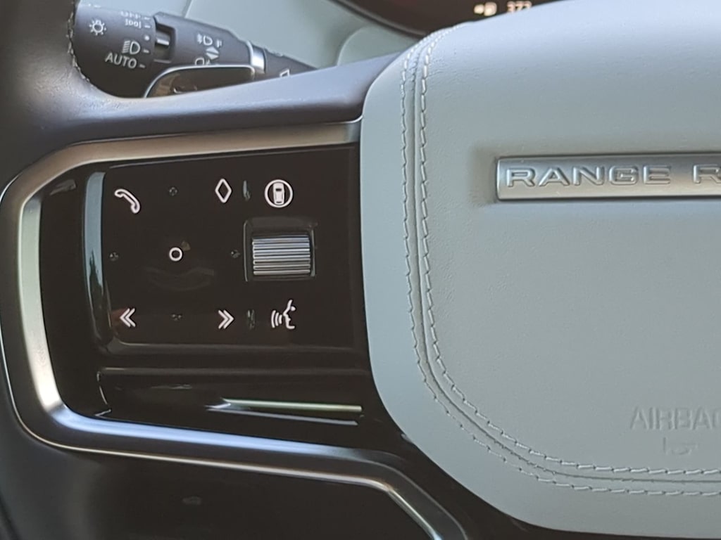 Thumbnail: 2025 Land Rover Range Rover Sport - 28