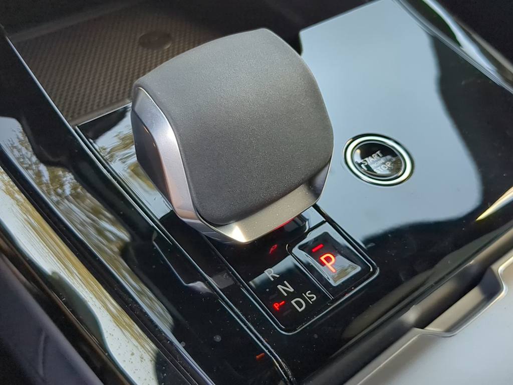 Thumbnail: 2025 Land Rover Range Rover Sport - 35