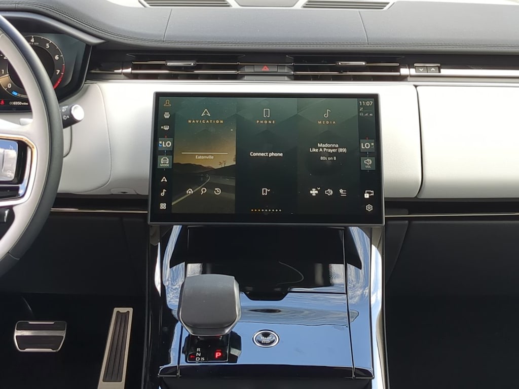 Thumbnail: 2025 Land Rover Range Rover Sport - 34