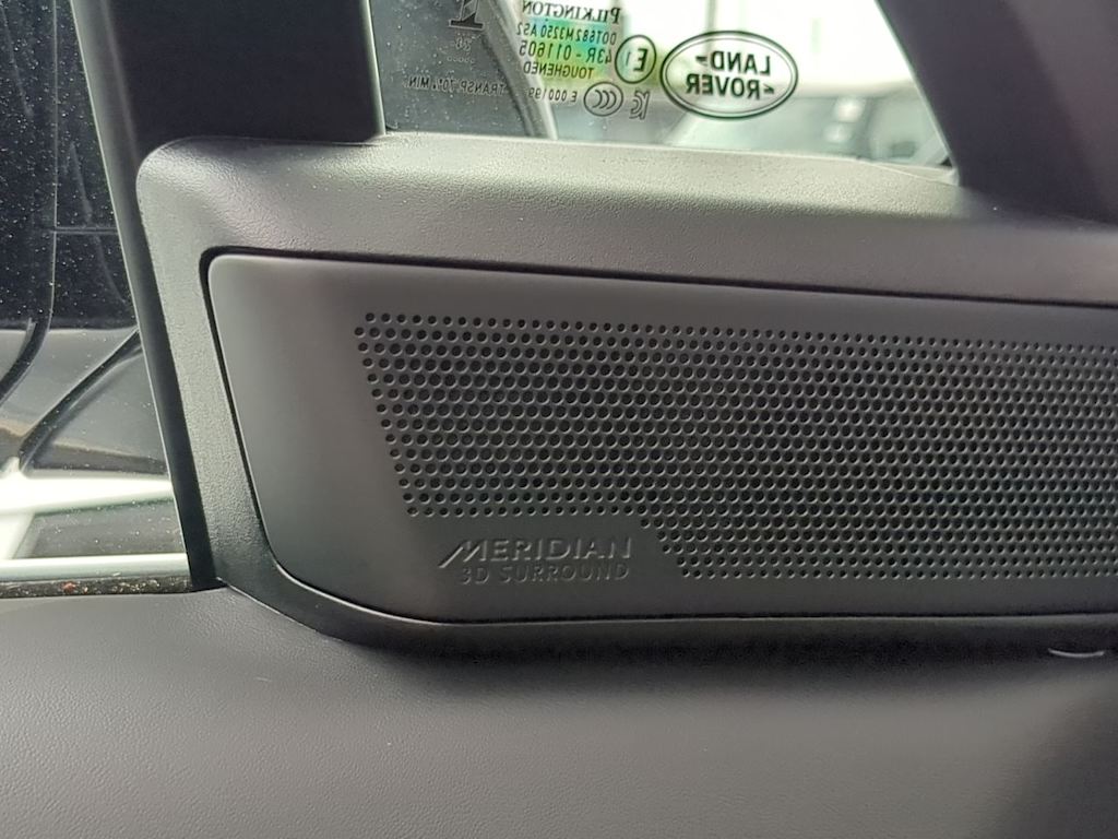 Thumbnail: 2025 Land Rover Range Rover Sport - 35