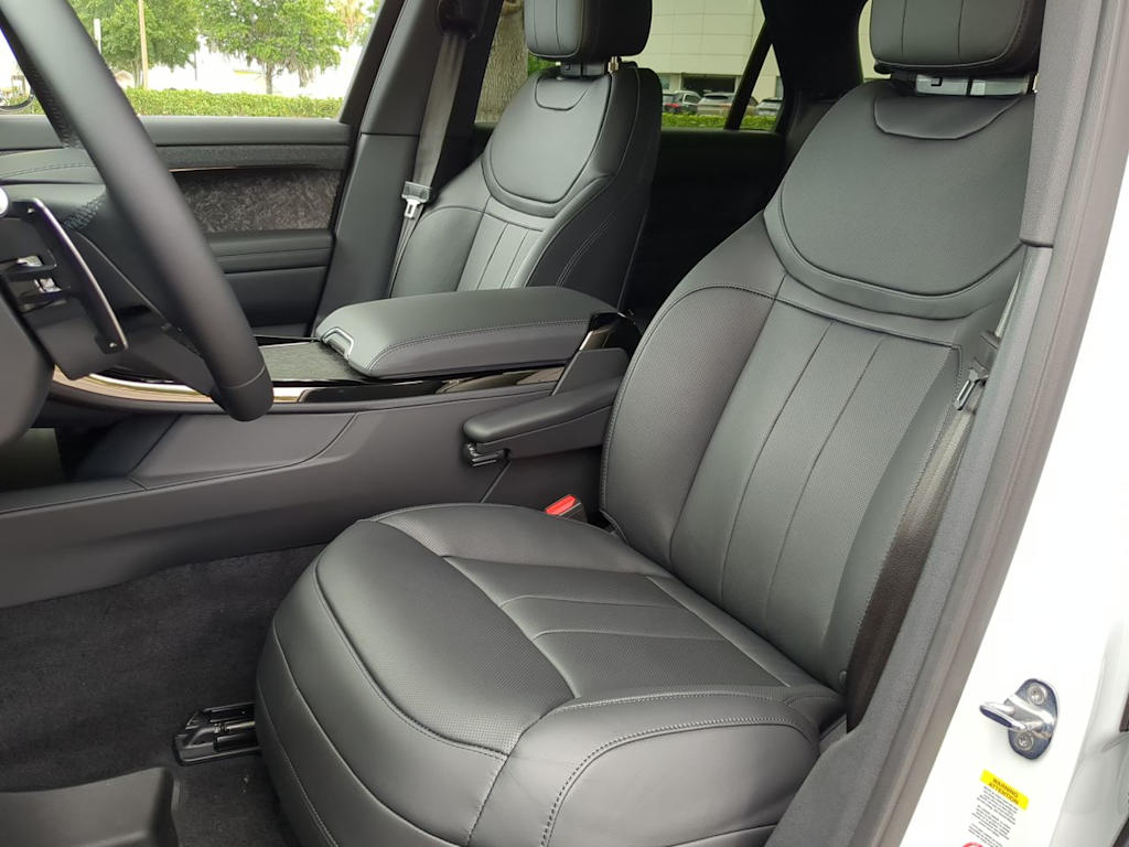 Thumbnail: 2025 Land Rover Range Rover Sport - 11