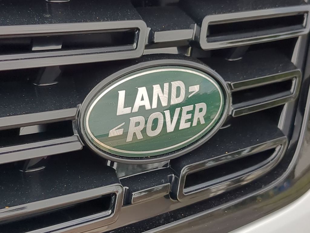 Thumbnail: 2025 Land Rover Range Rover Sport - 7
