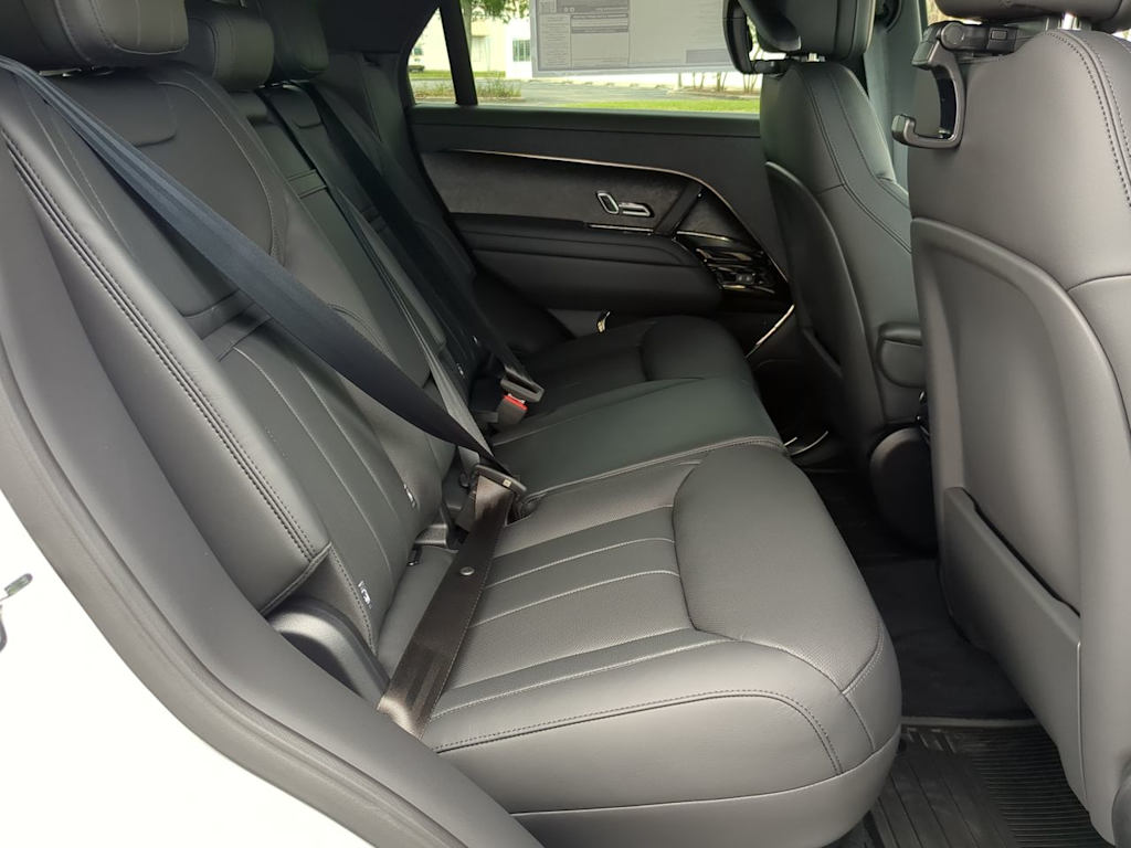 Thumbnail: 2025 Land Rover Range Rover Sport - 28