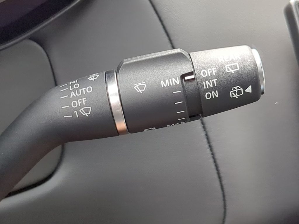 Thumbnail: 2025 Land Rover Range Rover Sport - 18