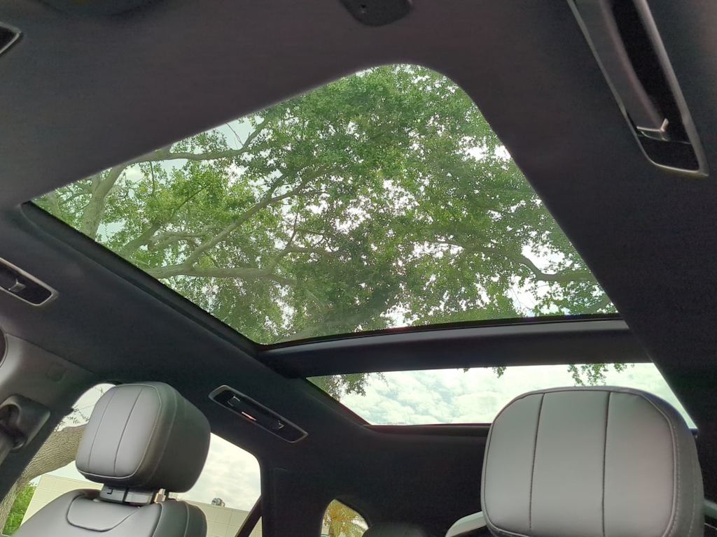 Thumbnail: 2025 Land Rover Range Rover Sport - 27