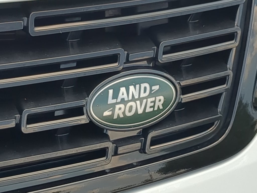 Thumbnail: 2025 Land Rover Range Rover Sport - 25