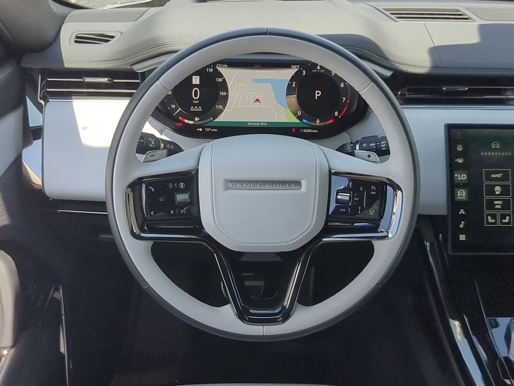 Thumbnail: 2025 Land Rover Range Rover Sport - 13