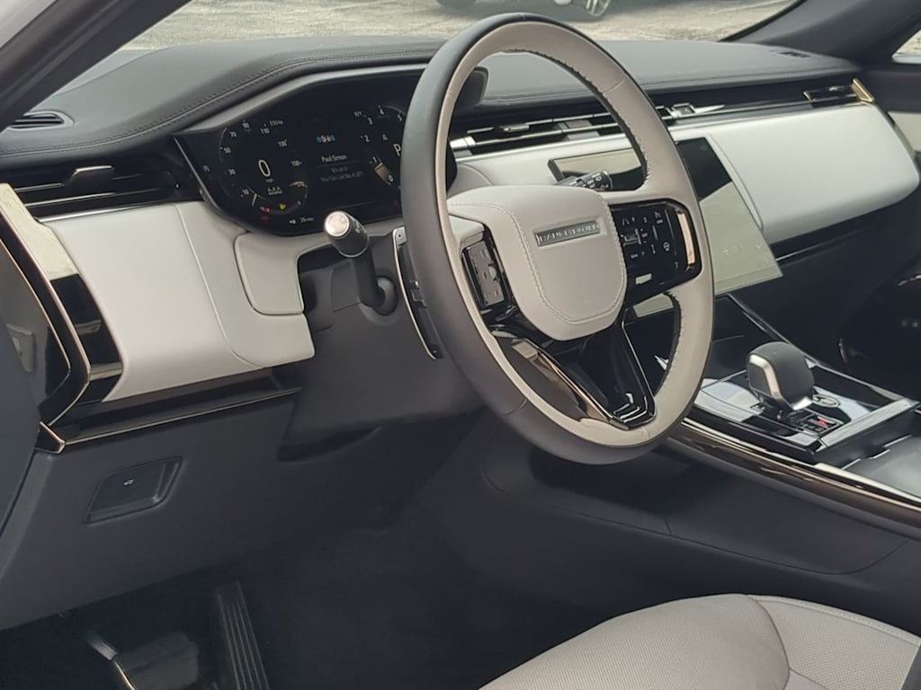 Thumbnail: 2025 Land Rover Range Rover Sport - 2