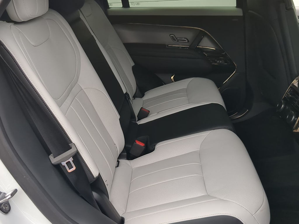 Thumbnail: 2025 Land Rover Range Rover Sport - 29