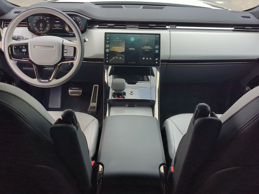 Thumbnail: 2025 Land Rover Range Rover Sport - 10