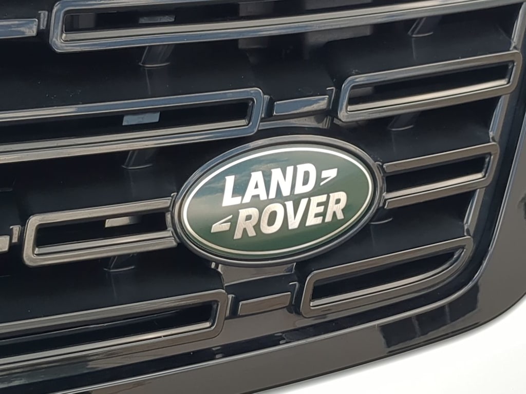 Thumbnail: 2025 Land Rover Range Rover Sport - 6