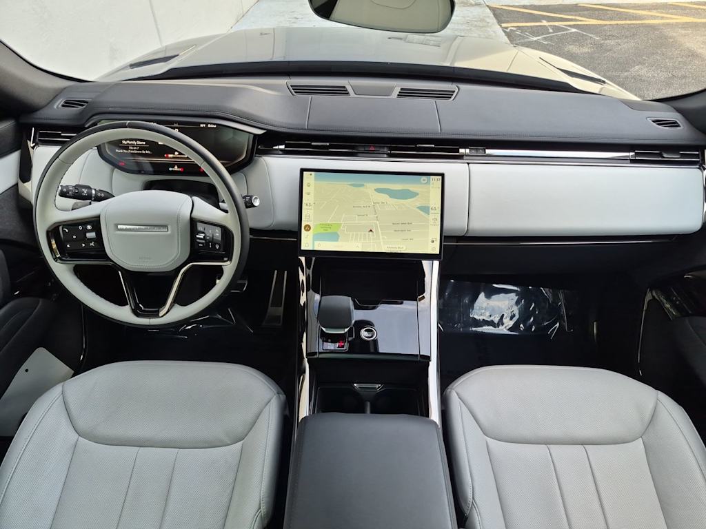 Thumbnail: 2024 Land Rover Range Rover Sport - 9