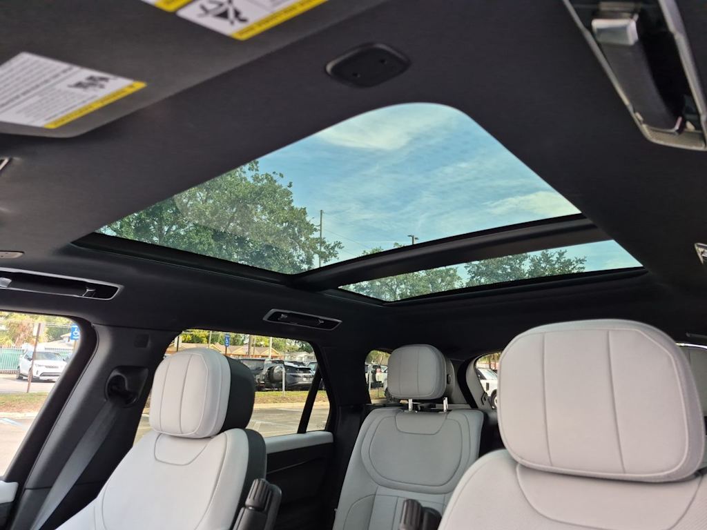 Thumbnail: 2024 Land Rover Range Rover Sport - 27