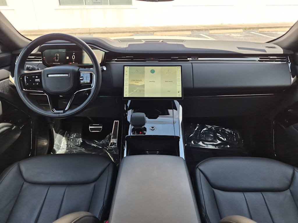 Thumbnail: 2025 Land Rover Range Rover Sport - 8