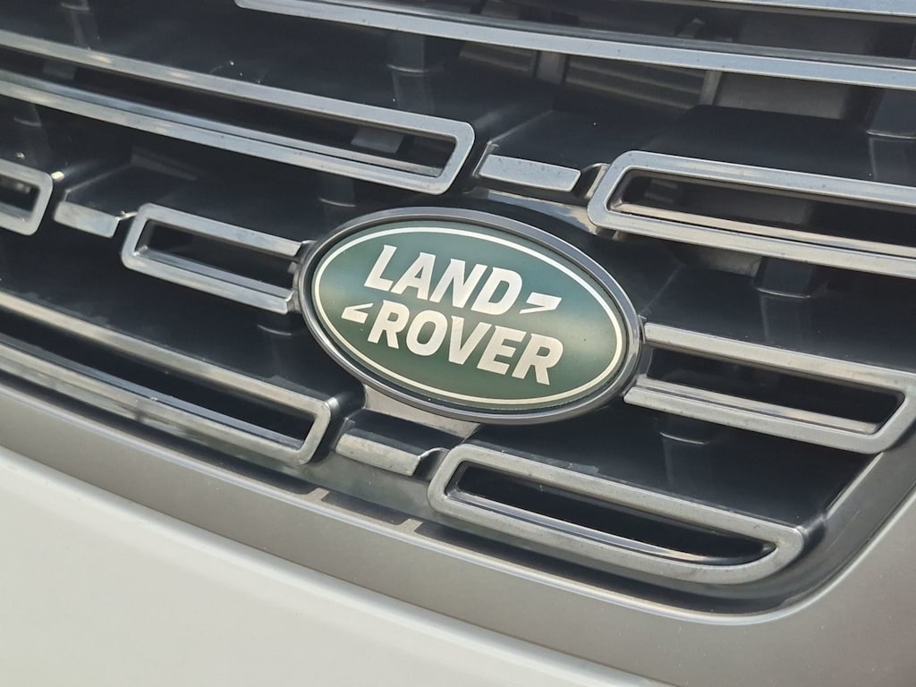 Thumbnail: 2024 Land Rover Range Rover Sport - 23