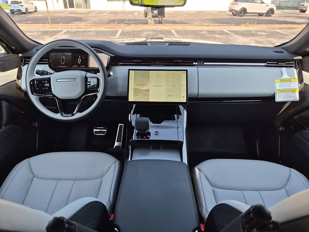 Thumbnail: 2026 Land Rover Range Rover Sport - 9